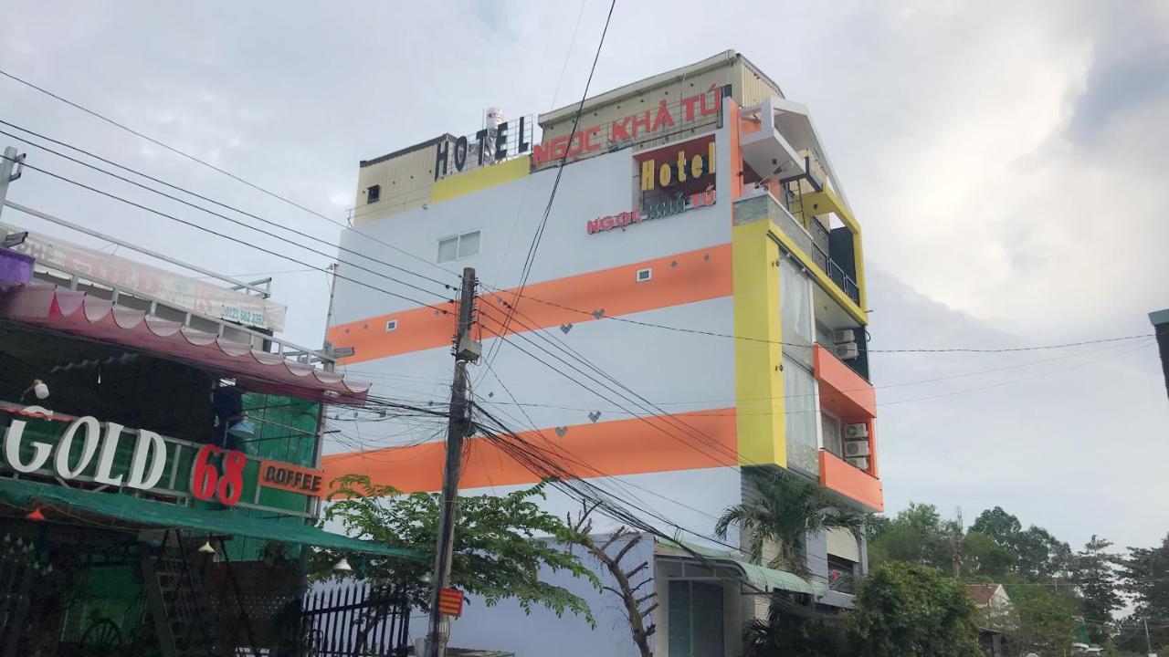 Ngoc Kha Tu 1 Hotel Long Xuyên Exterior foto