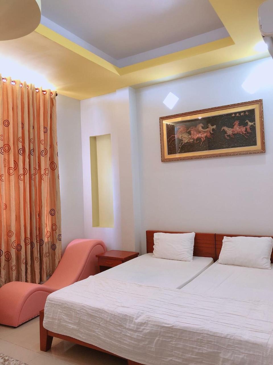 Ngoc Kha Tu 1 Hotel Long Xuyên Exterior foto